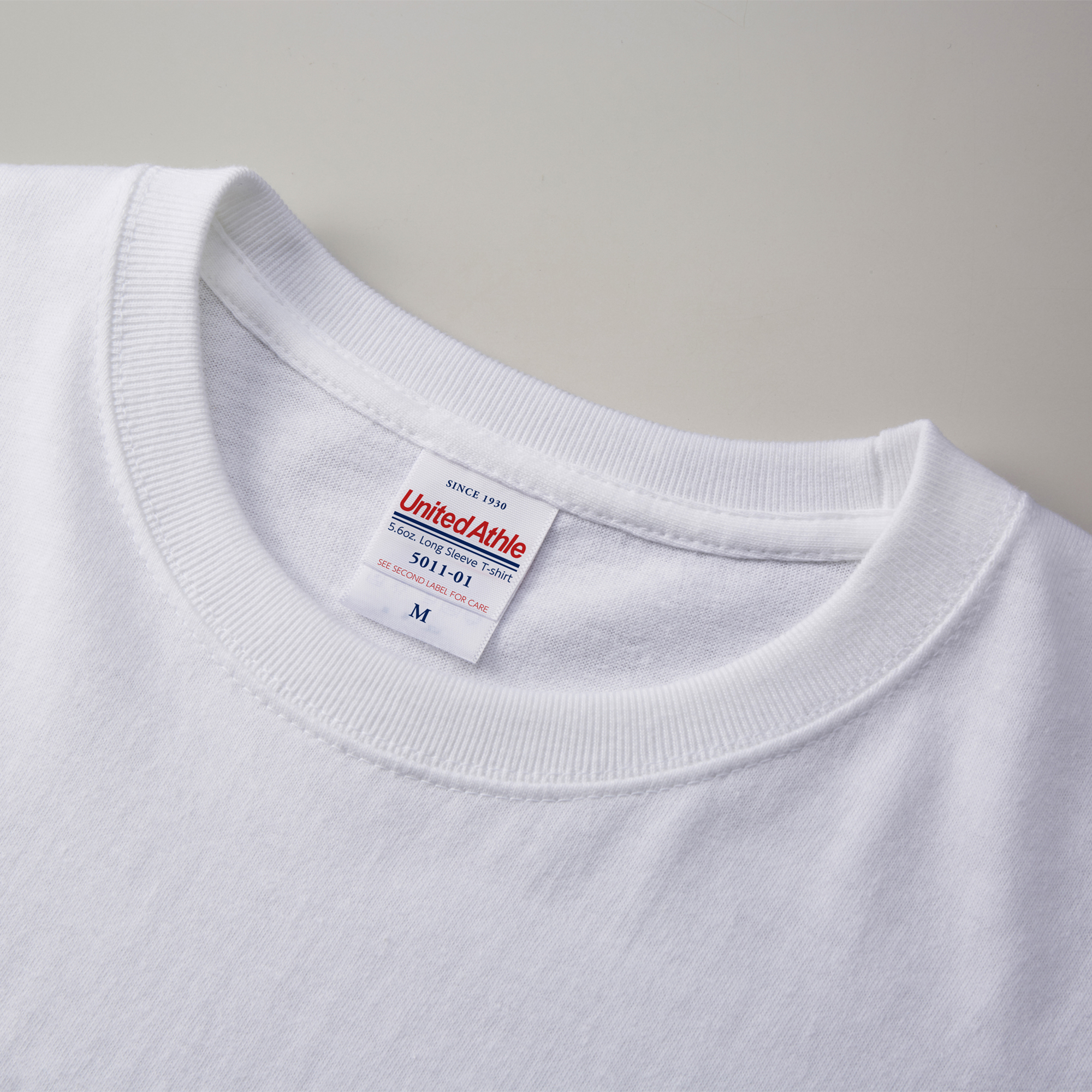United Athle　5.6オンスロングスリーブTシャツ
