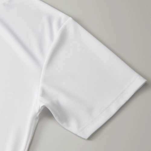 United Athle 4.1オンスドライアスレチックTシャツ ADULT SIZE 襟元